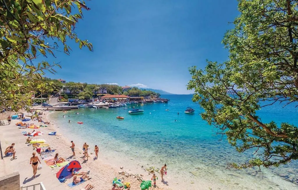 Apartmani Sabira Novi Vinodolski 0*,  Croazia